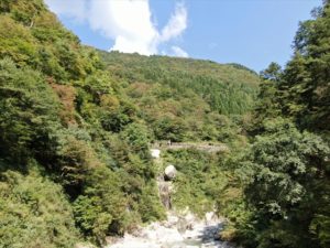 大露天風呂から見た山々