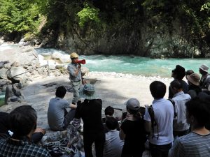 噴泉見学会