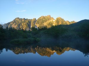 仙人池から見た剱岳